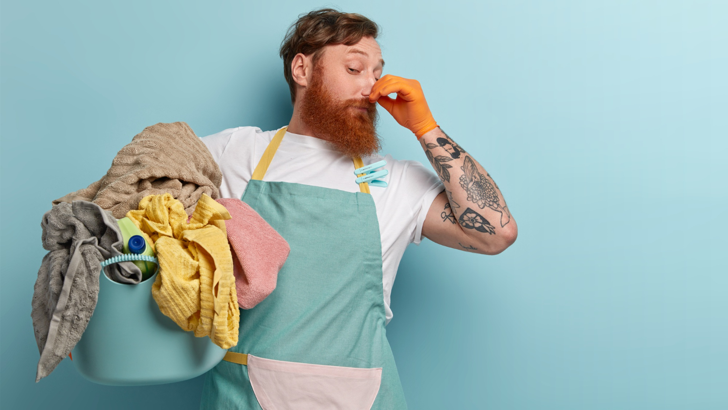 how to get poop smell out of clothes