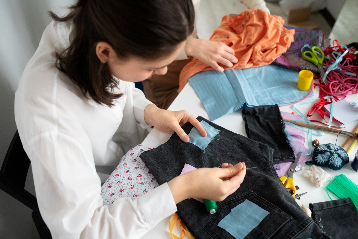 How to Dye Clothes Black